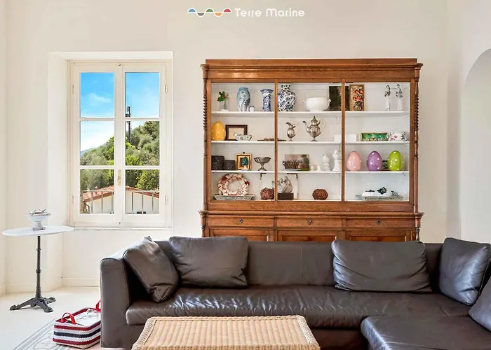 Villa La Levante, Terre Marine