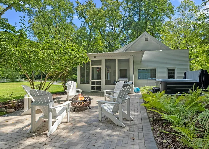Whispering Arbor By Juniper Holiday + Home