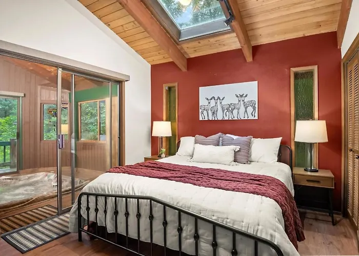 Zigzag Basecamp - Cozy Cabin Perfect For Nature Escapes W/ Hot Tub