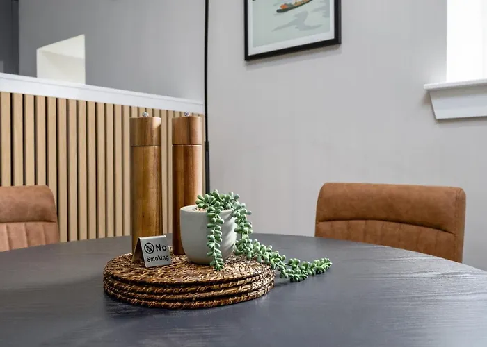Highland Hideaway Apartment