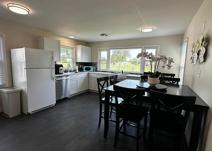 Peoria Bradley Cozy Vacation Large Group Home With Kitchen View