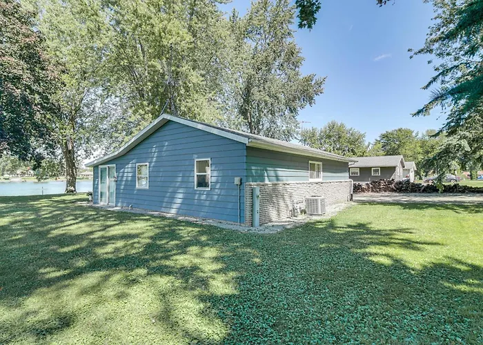 Riverfront Dixon, Illinois, Vacation Rental!