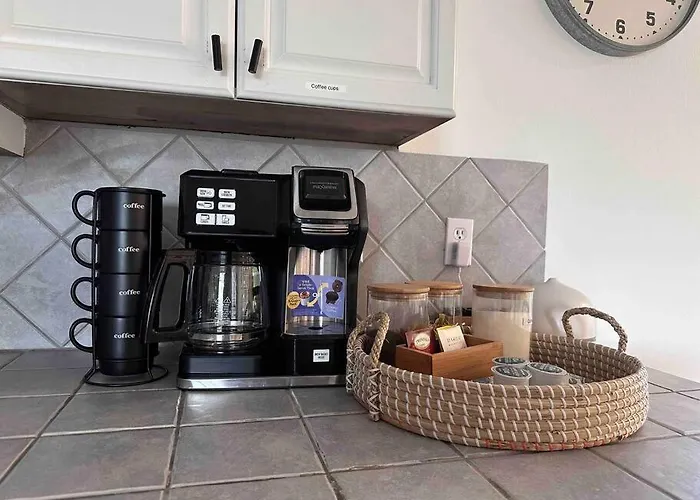 Malibu Ocean Villa With King Bed, Hot Tub, Beach, Bbq