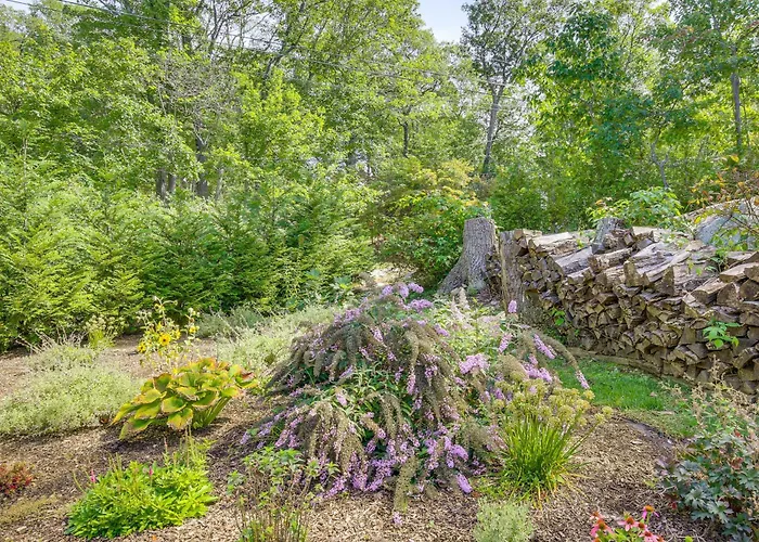 'The Glabin': Garrison Gem W/ Hot Tub & Fire Pit