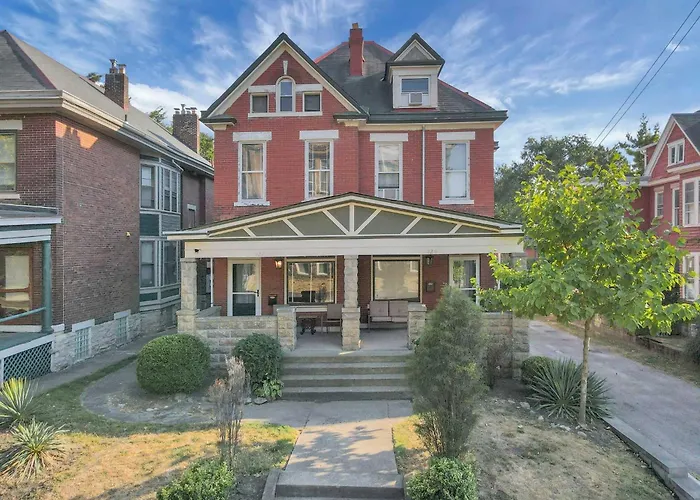 4 Bed Duplex Near Goodale Park