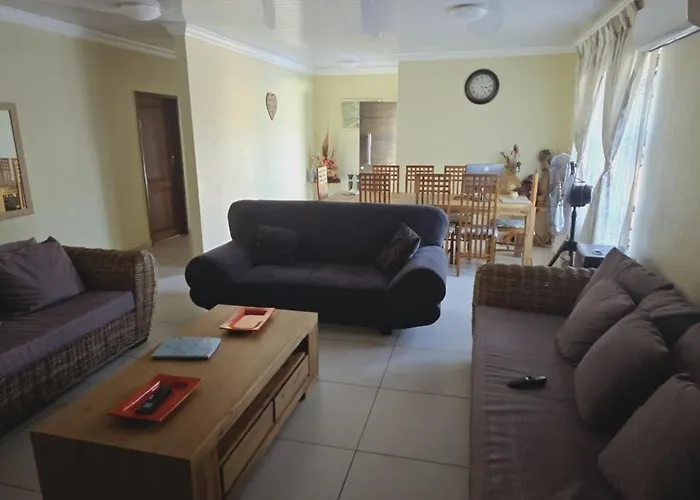 Sammygrace Holiday Home