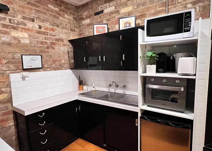 The Coachhouse - Studio Apartment