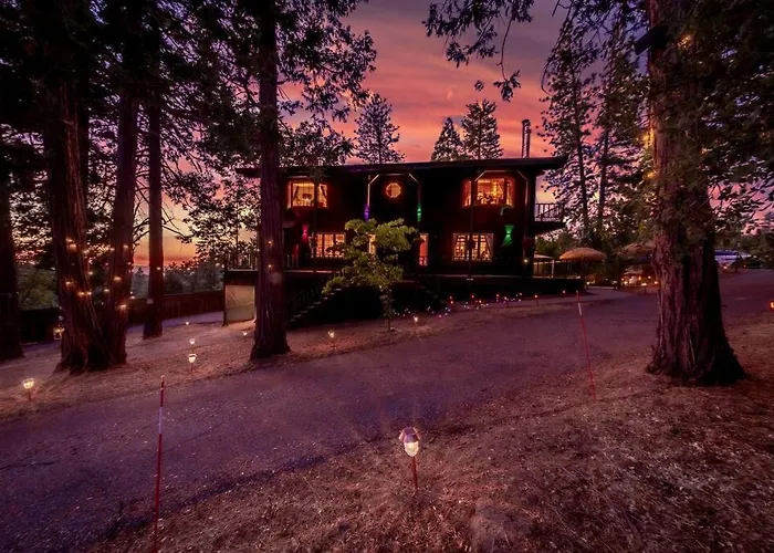 Sunset Summit Villa 2 Min From Bass Lake