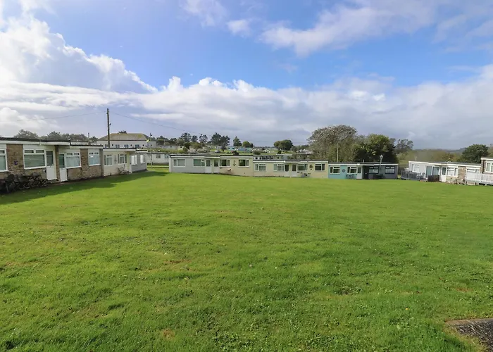 Culver View - Chalet 129 Sandown Bay Holiday Centre