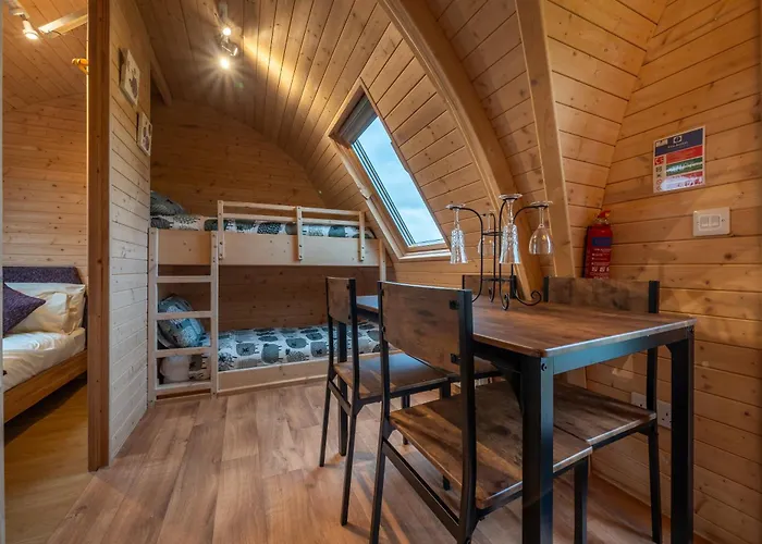 Borrett Escapes - Luxury Pods
