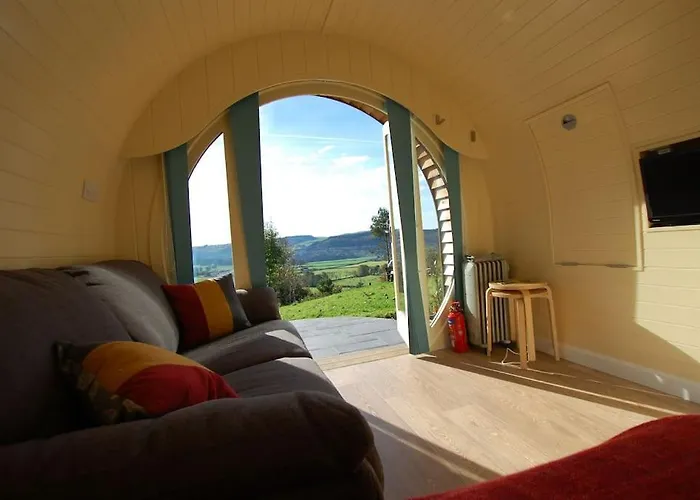 Ty Barcud Glamping Pod