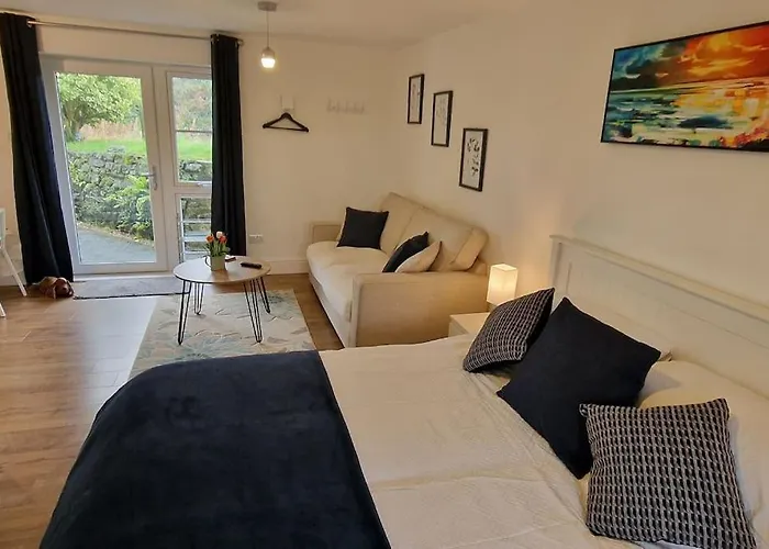 Clovelly Green Cottage