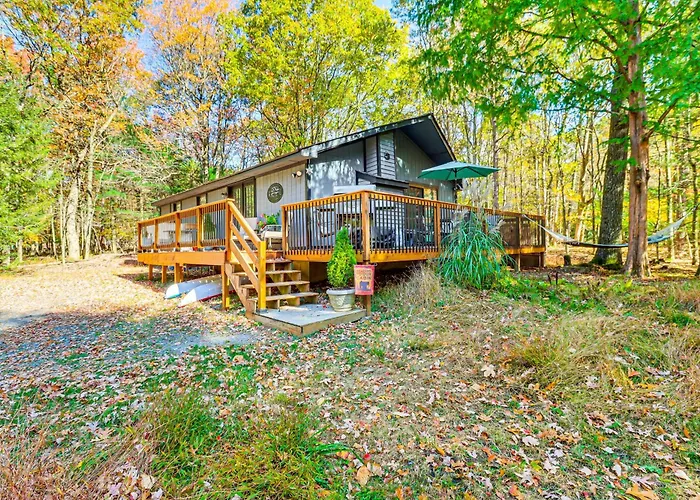 Peaceful Pocono Gem! Cabin 6 Mi To Dtwn Jim Thorpe