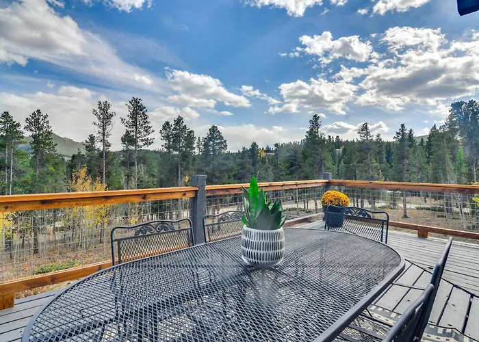 Spacious Black Hawk Home W/ Deck & Mountain Views!