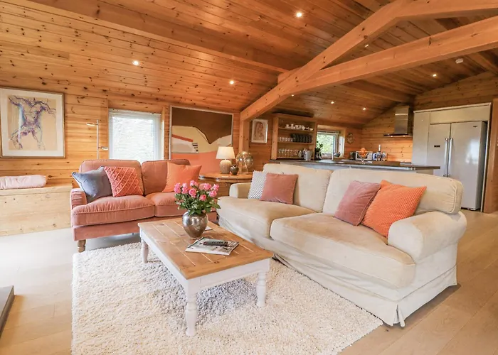 Artisan Lodge