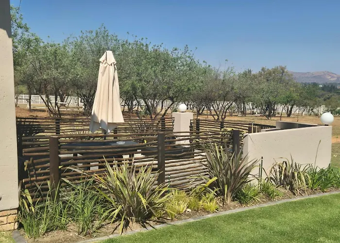 Hornbill Self Catering Cottages Muldersdrift