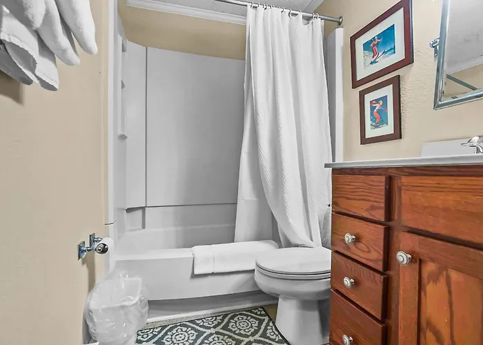 Ml148 Corner Unit Fireplace Connects To Ml150 Rented Separately