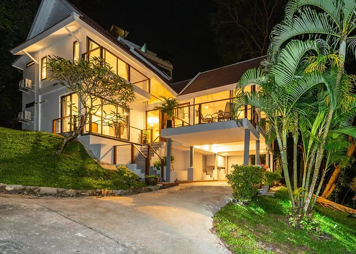 Patong Hill Villa 3