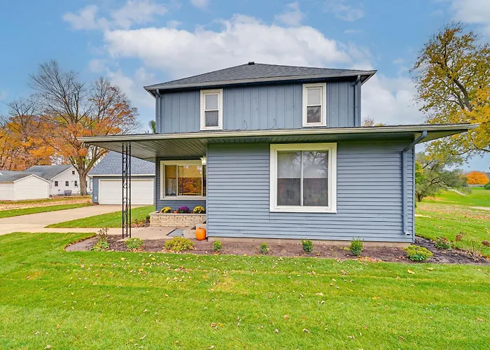 Home On Legacy Hills Golf Course W/ Patio!