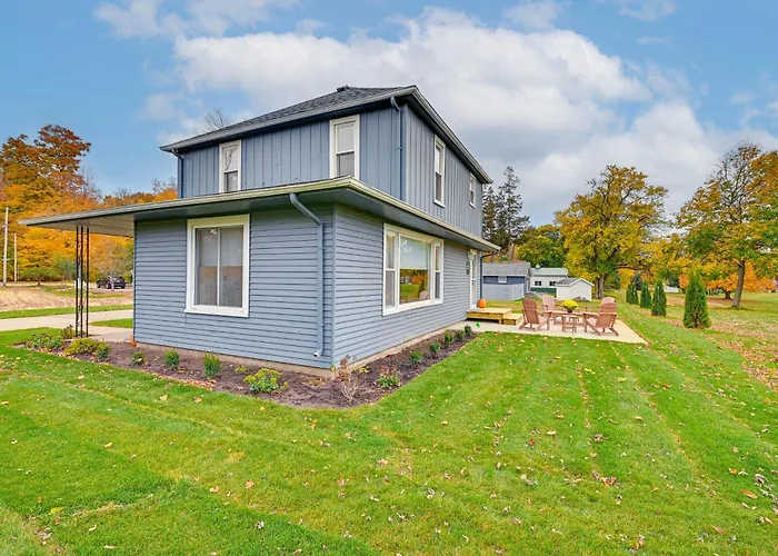 Home On Legacy Hills Golf Course W/ Patio!
