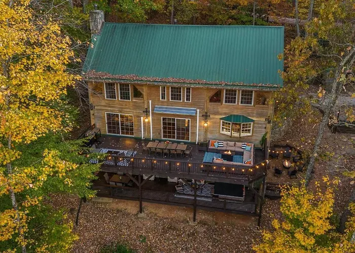 Mountain View, Secluded Lodge, Forest Escape