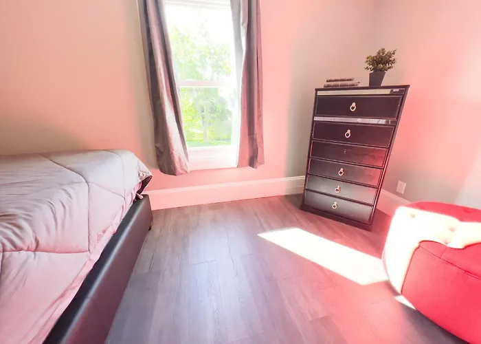 Comfy 4Br-Free Parking-Wi-Fi In Niagara Falls Ny