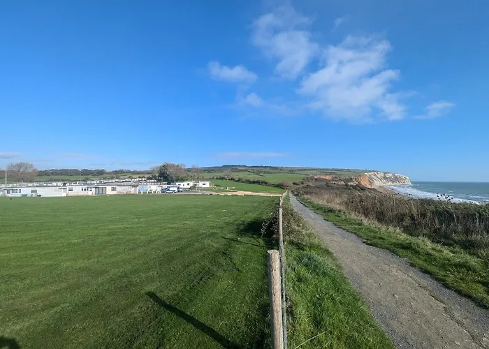 Culver View - Chalet 129 Sandown Bay Holiday Centre