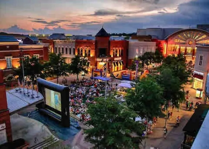 At Home By Mall Of Ga!