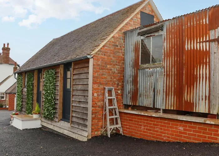 Bee Cottage