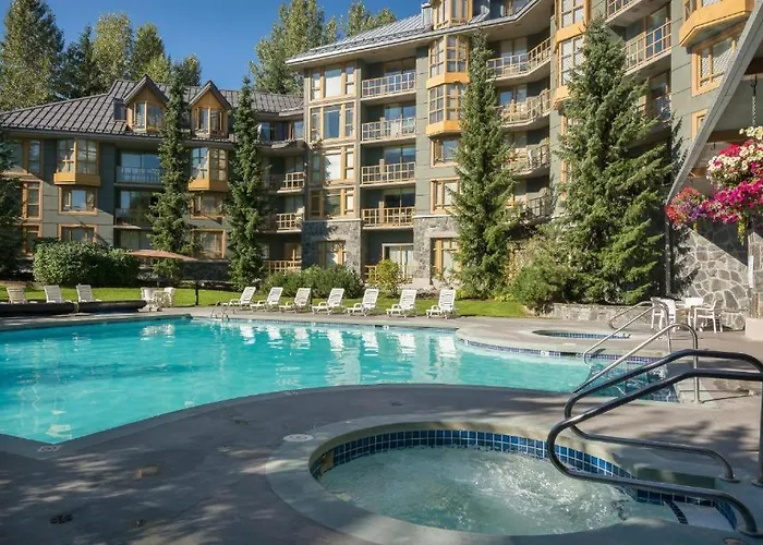 Renovated 2Bed-2Bath In Village With Pool, Hot Tub, And Sauna