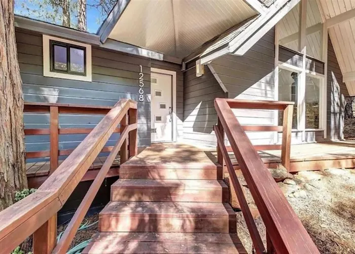 70S Retro Retreat Nevada City