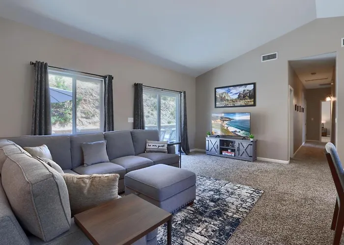 Mk Estate - Gated Villa Near Oakhurst, Bass Lake And Mariposa W Evcharger, Hot Tub, Grill And Awesome Views!