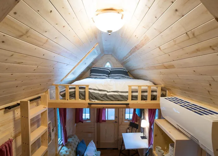 Mt Hood Tiny House Village