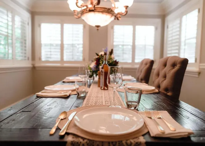 Luxury House Walk To Downtown Or Pioneer Park