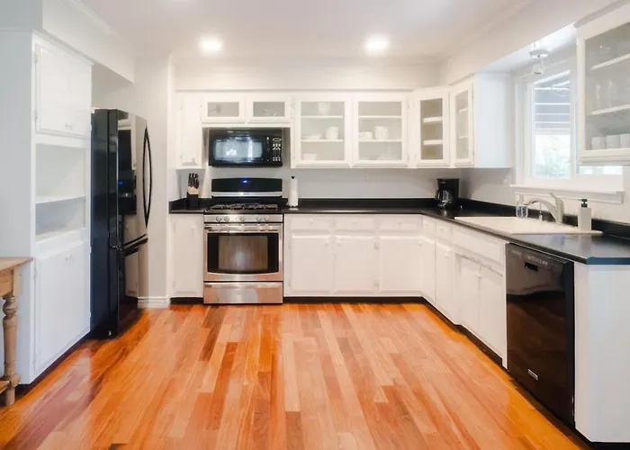 Grass Valley Home With Hot Tub