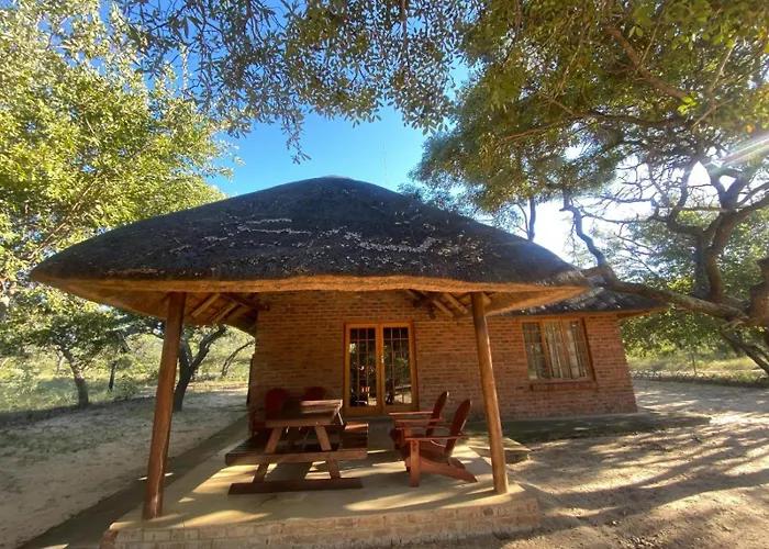 Kigeni Safari Lodge & Spa