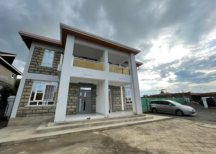 Xellent Suites- Muju Villa Naivasha