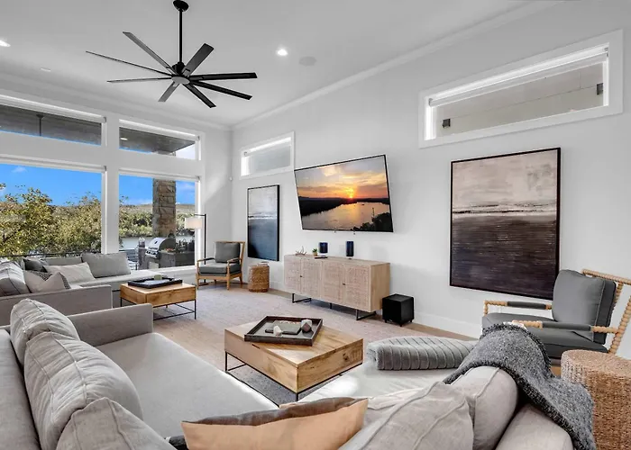 Waterside 508 And Concierge Services