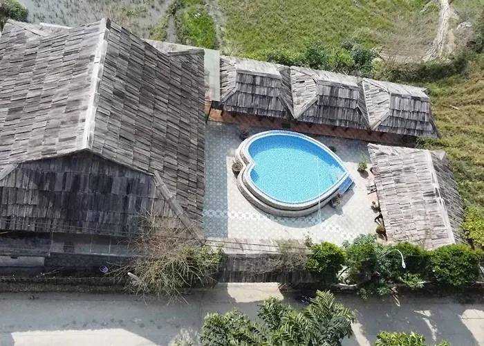 Khen Mong Nature Hotel