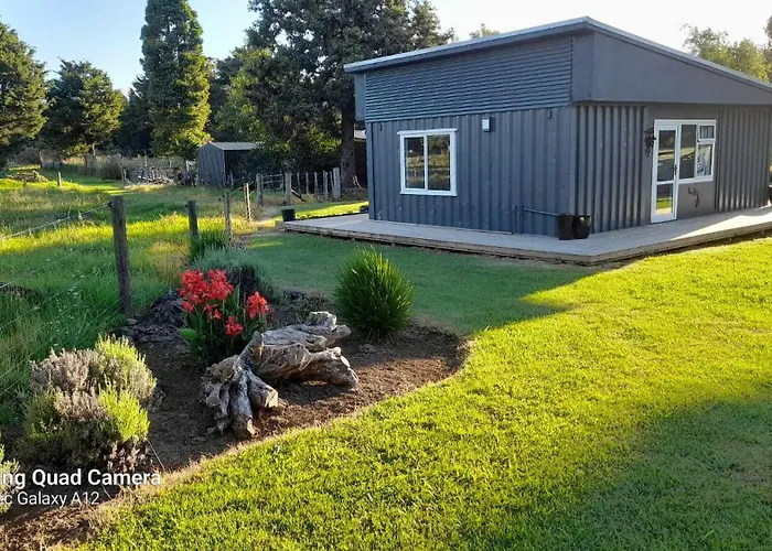 Oak Lodge