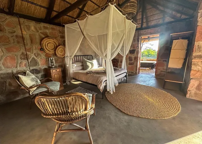 Hideaways Bumbusi Wilderness Camp, Hwange