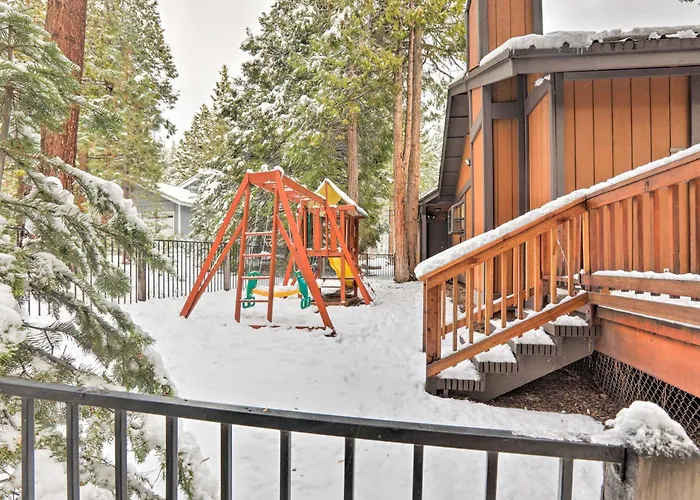Lake Tahoe Home W/ Hot Tub, Game Room & Sauna!
