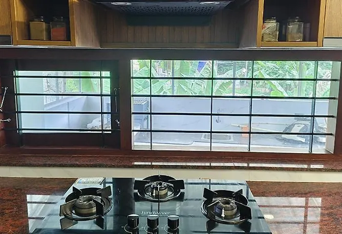 Theeram Guesthouse