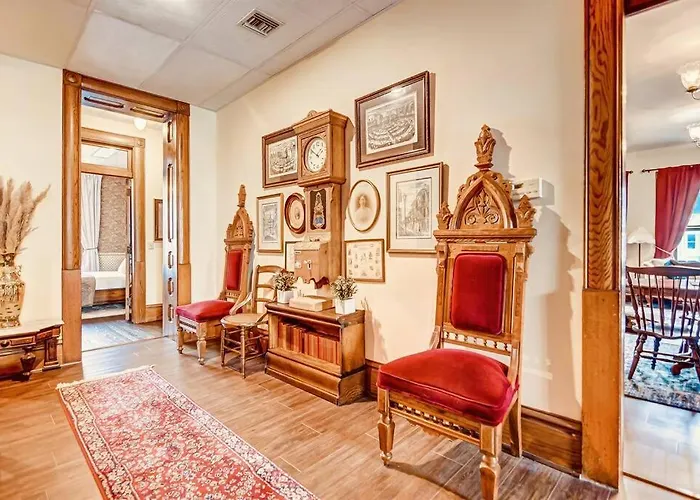 The Bressmer - Entire House