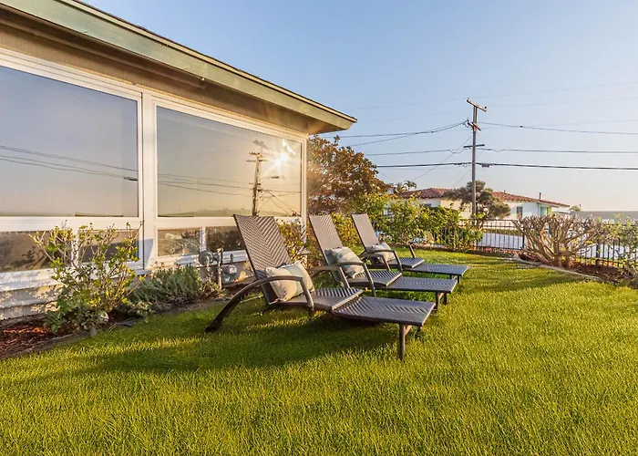 Family-Friendly Bay Views, Game Room, Hot Tub!