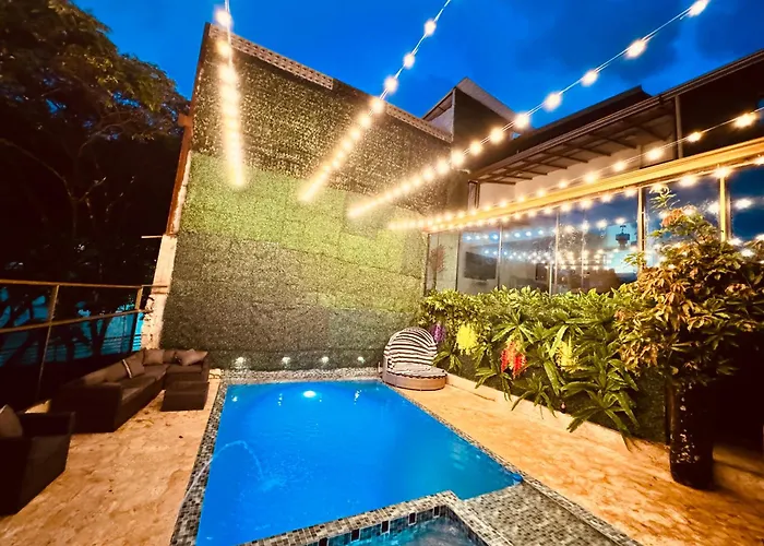 Mansion Parque Lleras Poblado Medellin