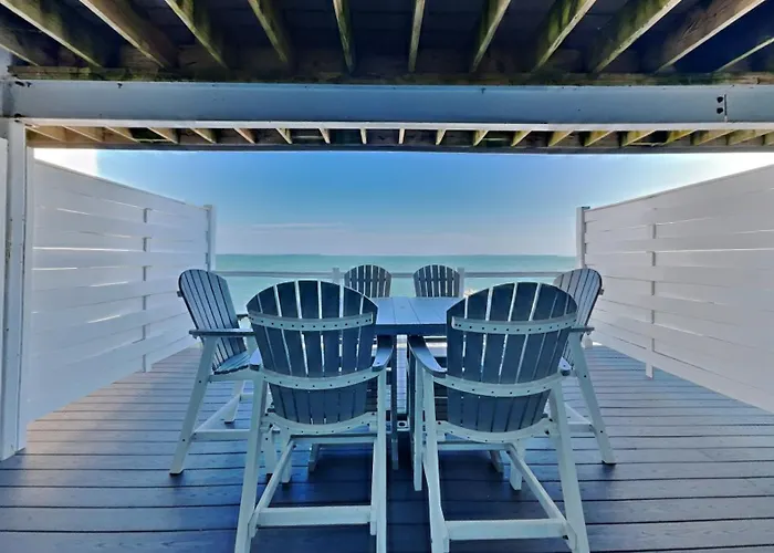 Put-In-Bay Waterfront Condo #107