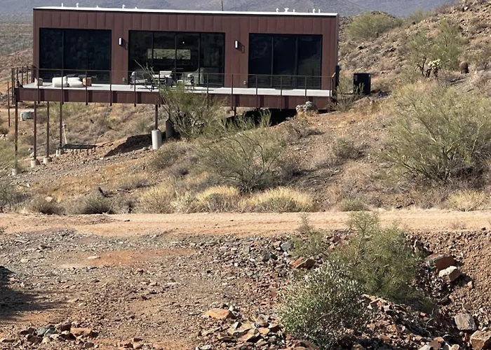 Desert Rain -Floating House