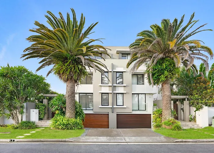 3 M Luxury Waterfront Villa In Paradise Pets Welcome