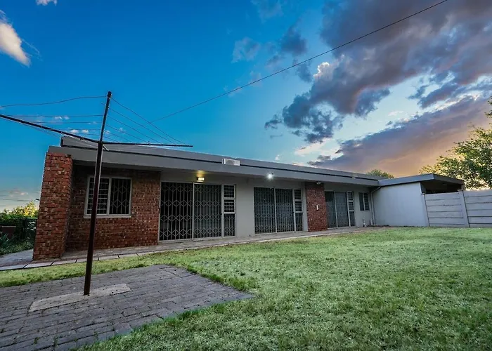 3 Bedroom Private Luxury Complete House